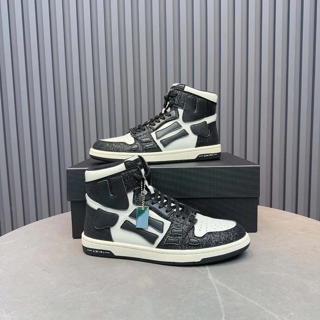 Men's shoes💰620💰 AMIRI AMIRI trendy brand hot sale🔥 Available all year round✅Couples💑 Official website synchronization Imported fabrics 1⃣️ratio 1⃣️Re-engraved, original factory special original sole, 35-45 (38.45. Non-refundable)